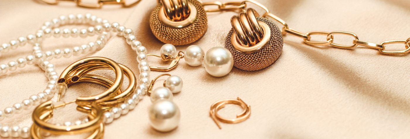 Shopify Jewelry Themes: Top 10 Picks & Real Store Examples 2025